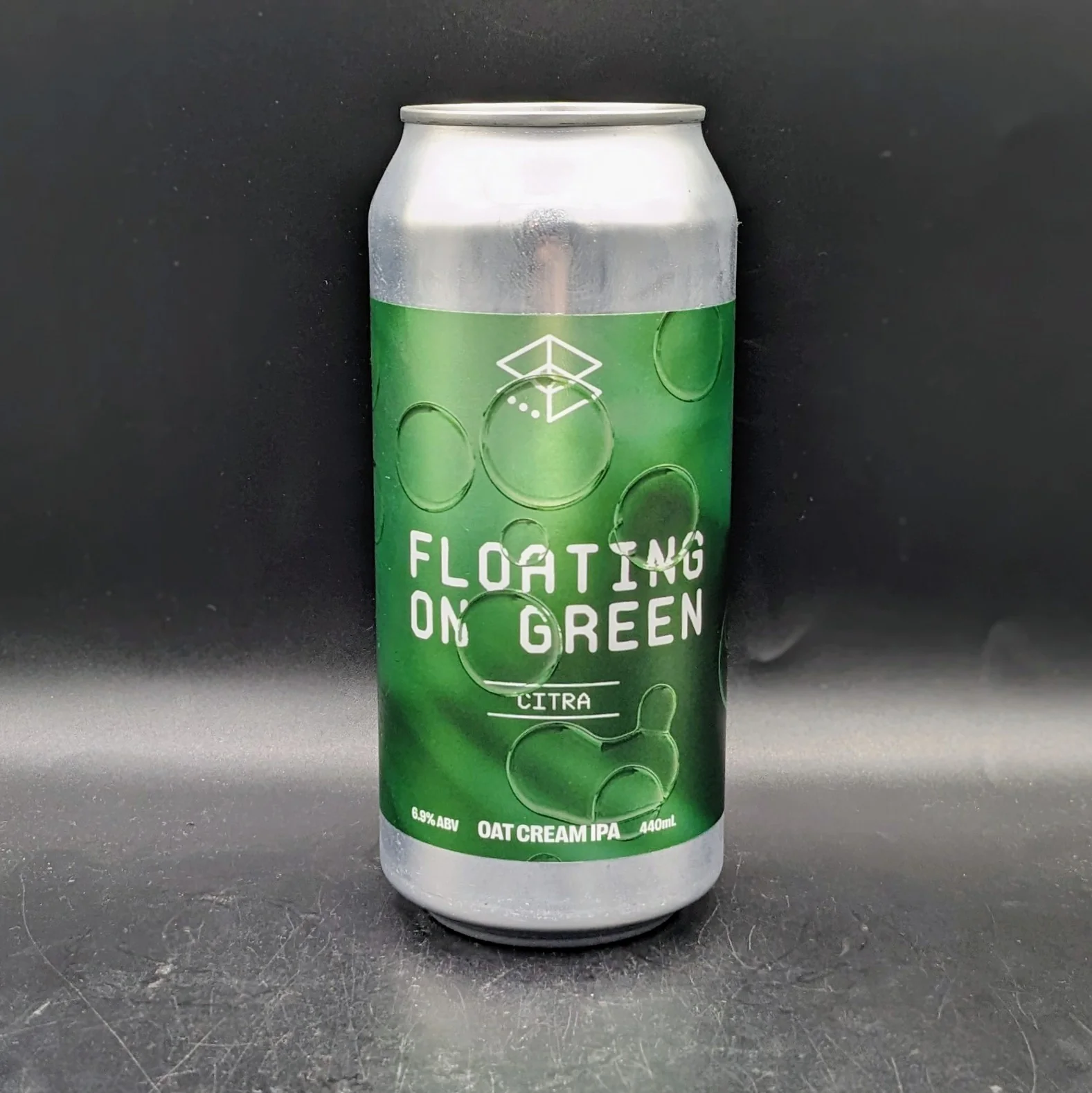 Range Floating On Green – DDH Oat Cream IPA